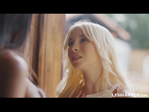 ❤️ Dievča príde domov o niekoľko mesiacov neskôr a skončí pri jedení kundičky svojej nevlastnej mamy ️❌ Porno na nás sk.superpornpics.ru ❌