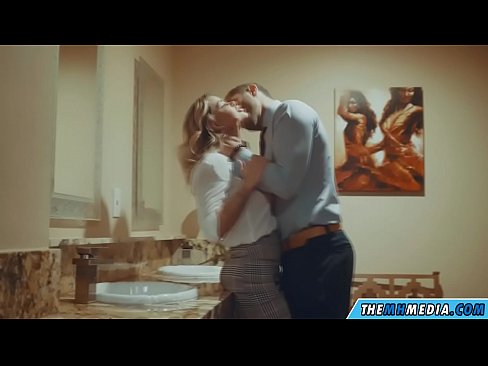 ❤️ Keď vás prsnatá blondínka zvádza na verejných toaletách ️❌ Porno na nás sk.superpornpics.ru ❌